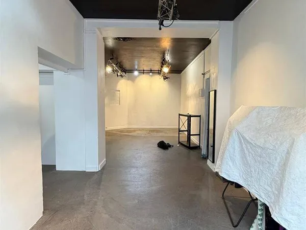 Boutique 212 m²