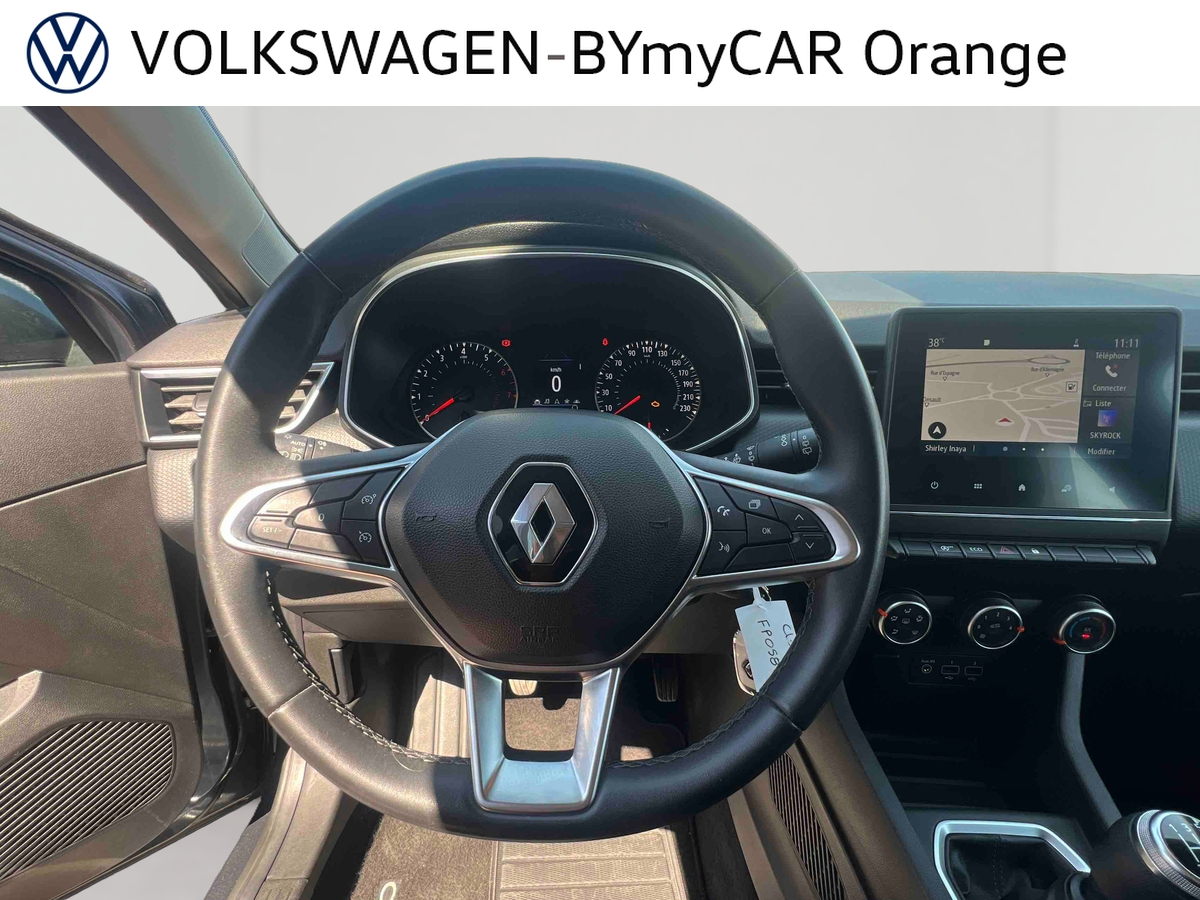 Renault Clio TCe 100 — photo 10