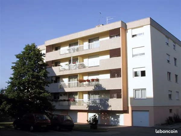 Bel apartement de 3 pièces, Colmar quartier sud maraîcher, ascensseur, balcon