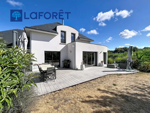 Maison 6 pièces 147 m²