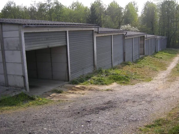 Garage Box
