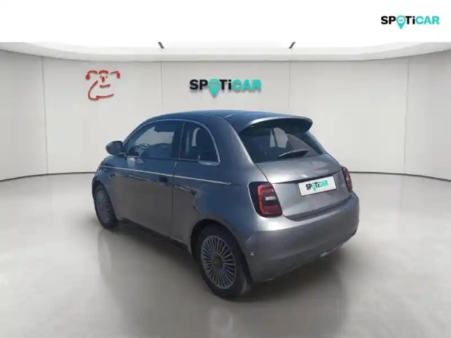 Fiat 500 3+1 e 118ch my23 — photo 3