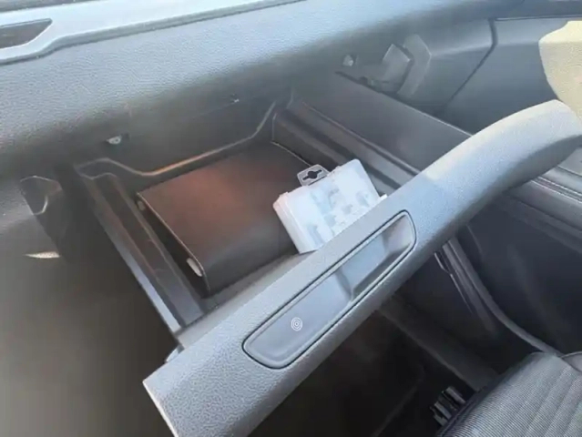 Renault Scenic iv zen energy tce 130 — photo 34