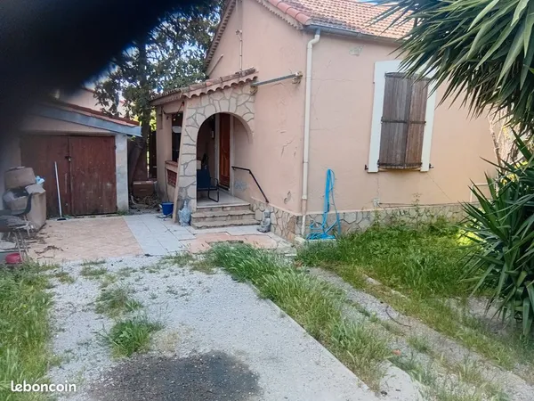 Colocation maison de ville la bocca