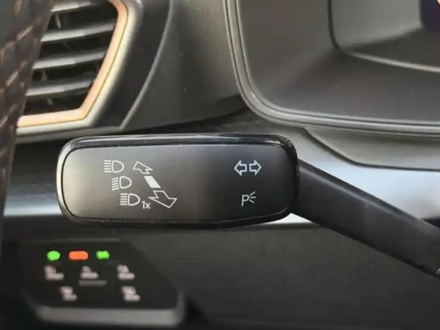 Cupra Formentor 1.5 ehybrid 204ch midnight edition 2 dsg6 — photo 12