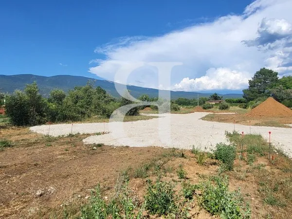 Terrain 835 m² Bédoin