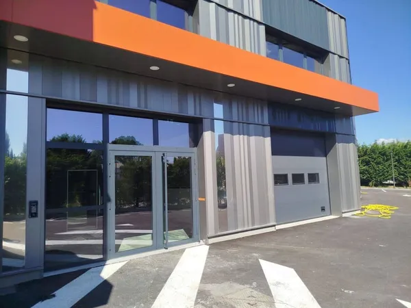 Bureaux 234 m²