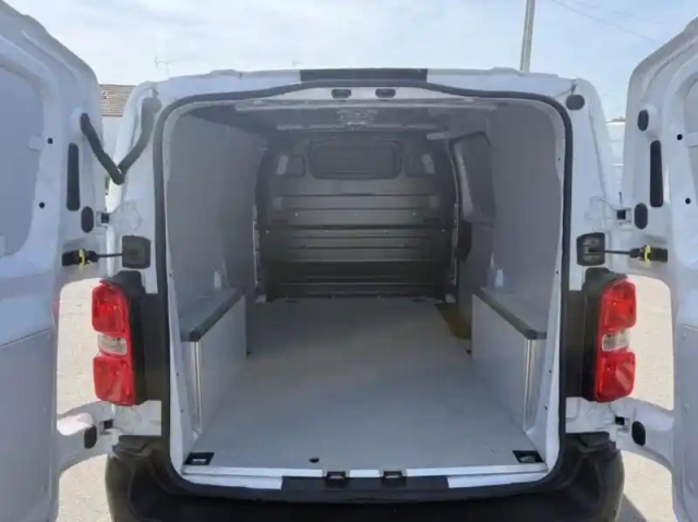 Opel Vivaro fg m 2.0 bluehdi 145ch s&amp;s eat8 — photo 13