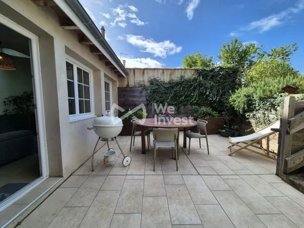Maison 8 pièces 234 m²