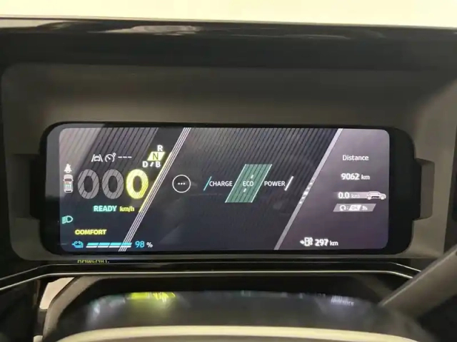 Renault 5 renault  e-tech electrique 120 ch autonomie urbaine — photo 25