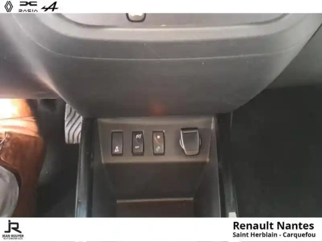Dacia Spring 45ch expression — photo 10