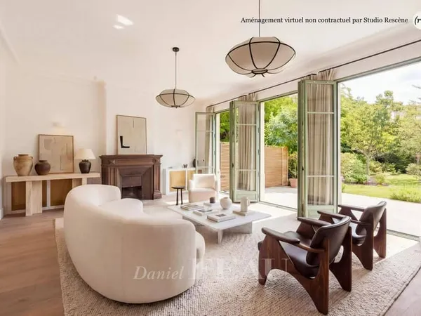 Maison 8 pièces 211 m²