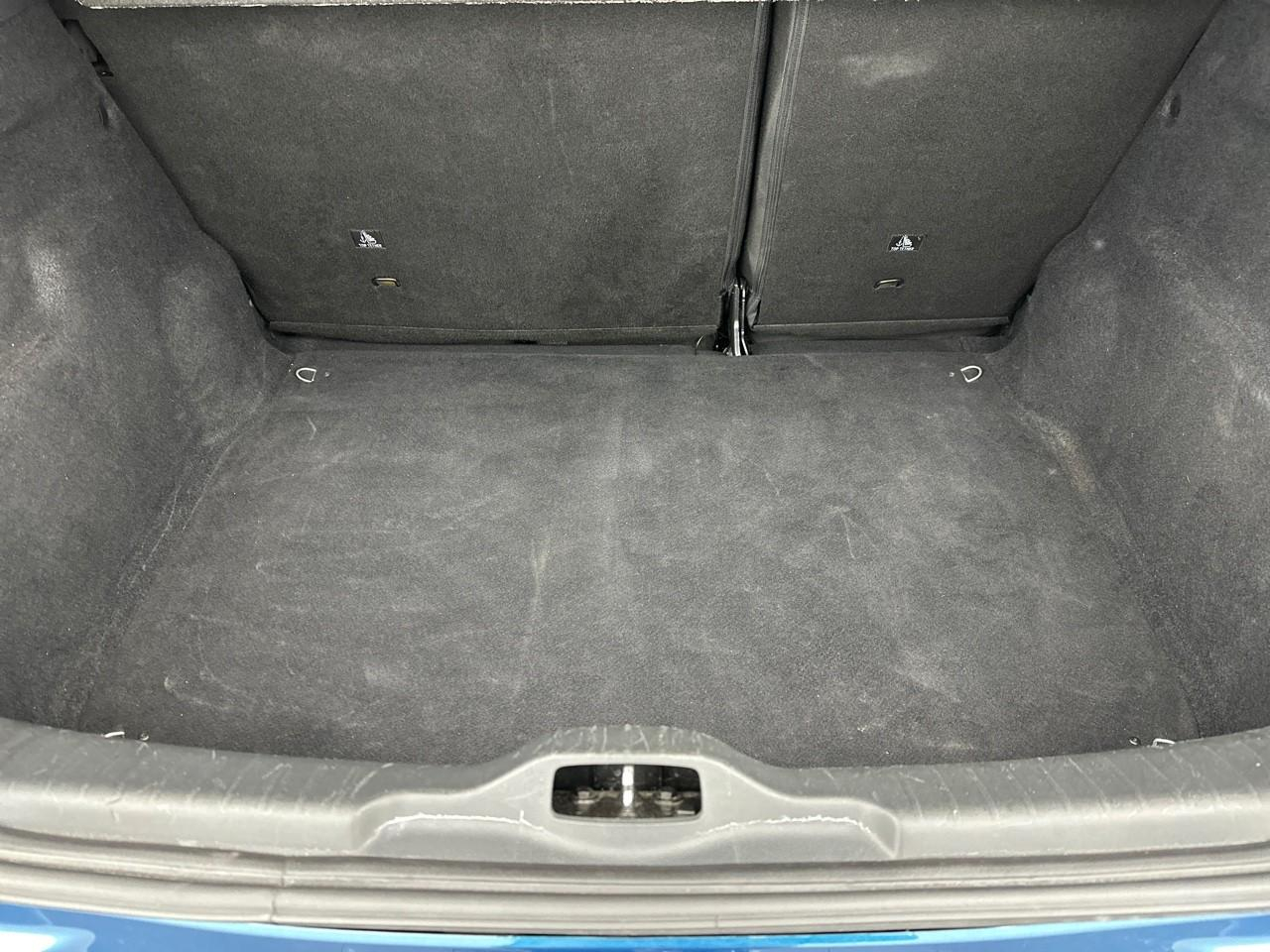 Citroën C4 Cactus puretech 130 s&s eat6 shine — photo 6