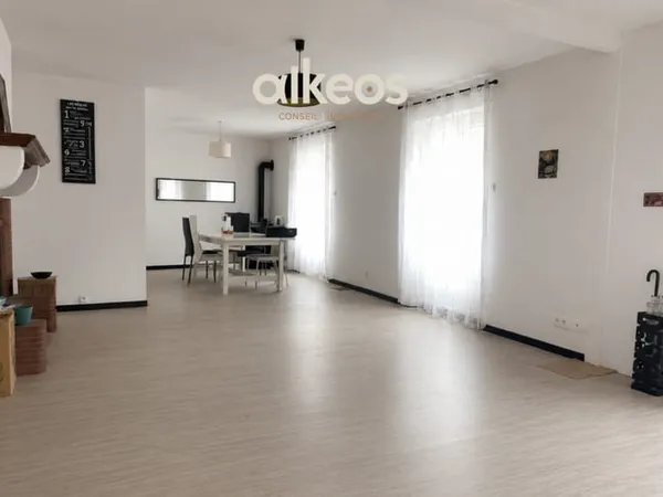 Maison de caractère avec ancienne boutique | 231 m2 | Grange & terrasses