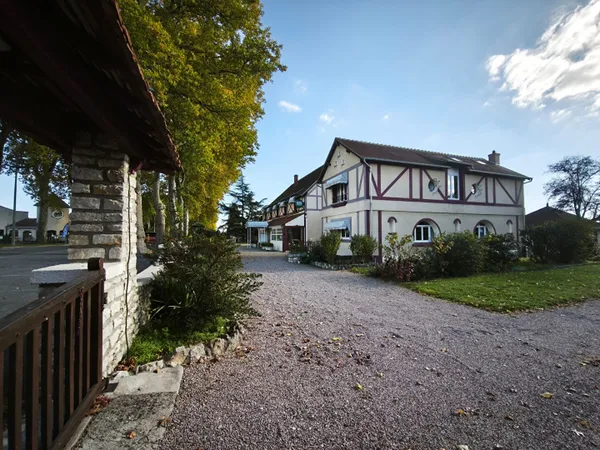 A VENDRE FONDS D'HOTEL RESTAURANT A POUILLY SUR LOIRE AU COEUR DES VIGNOBLES