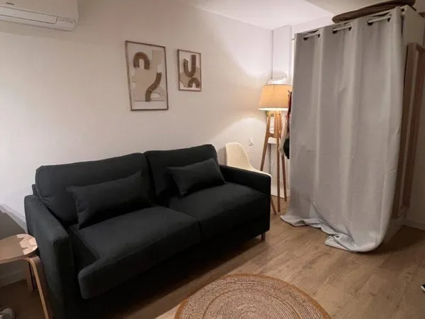Studio 1 pièce 18 m²