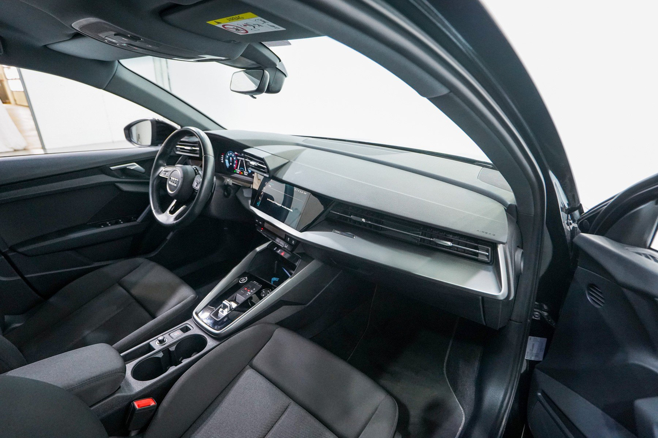 Audi A3 Sportback — photo 28