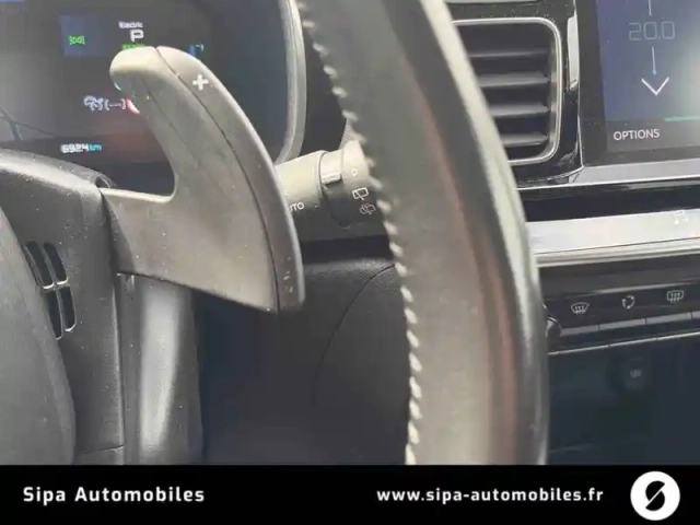 Citroën C5 Aircross hybride rechargeable 225 e-eat8 — photo 32