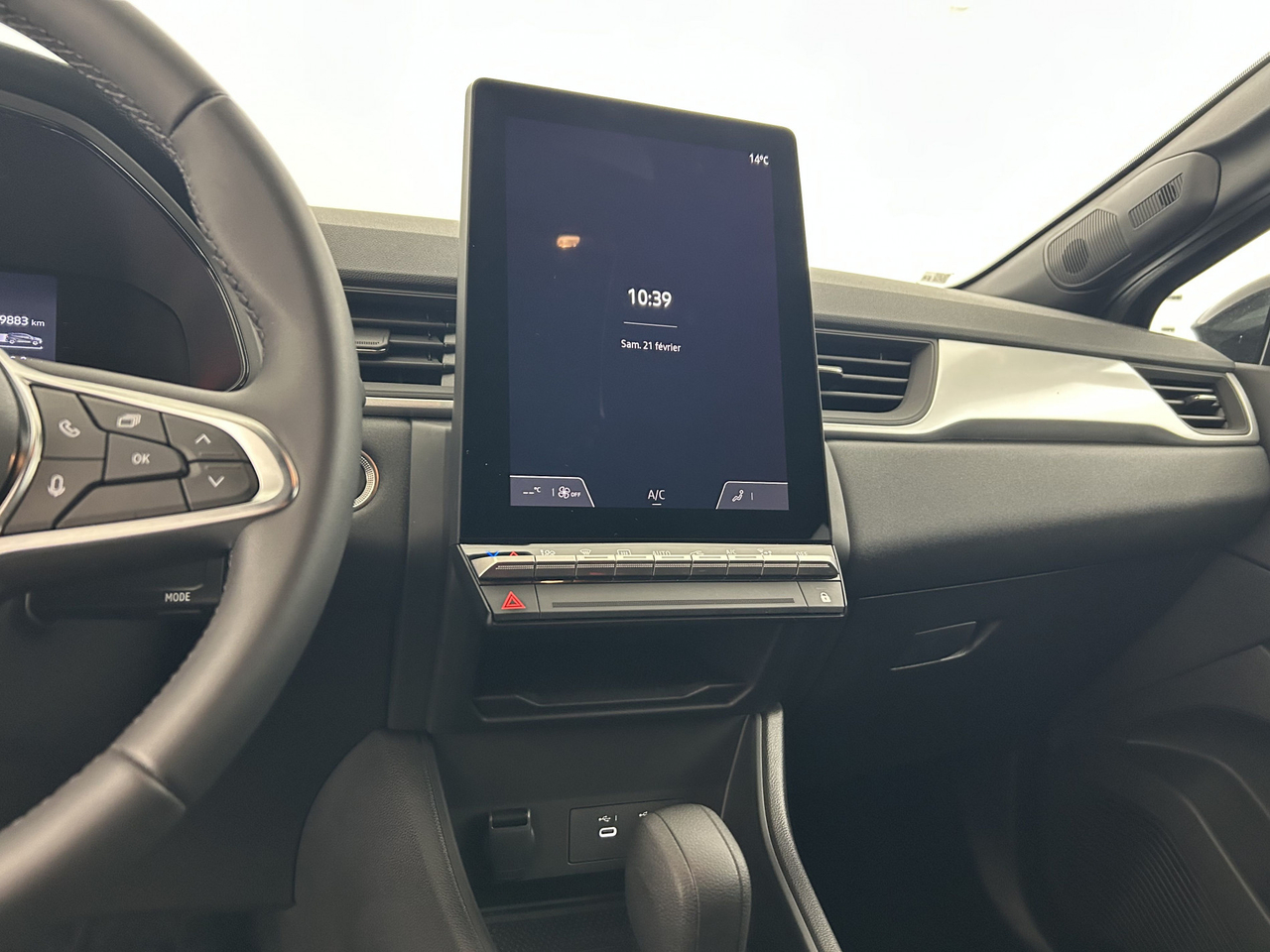 Renault Symbioz — photo 17