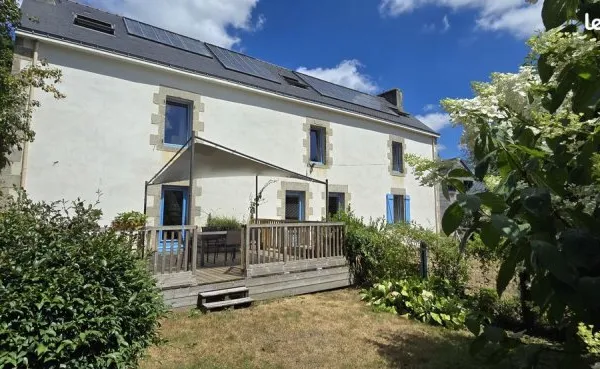 Maison 13 pièces 362 m²