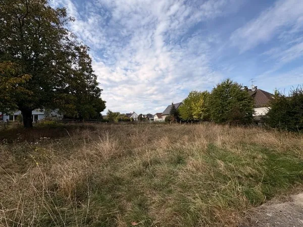 Terrain 1300 m²