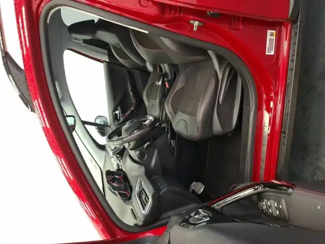 Peugeot 2008 bluehdi 120ch s&amp;s eat6 — photo 18
