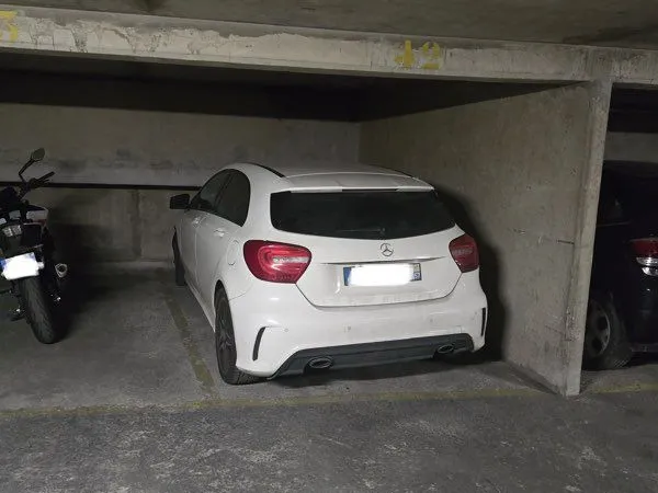 Parking à vendre