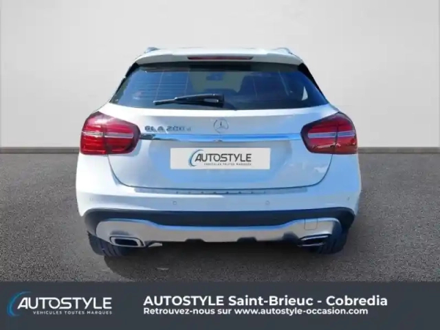 Mercedes Gla 200 d sensation — photo 5