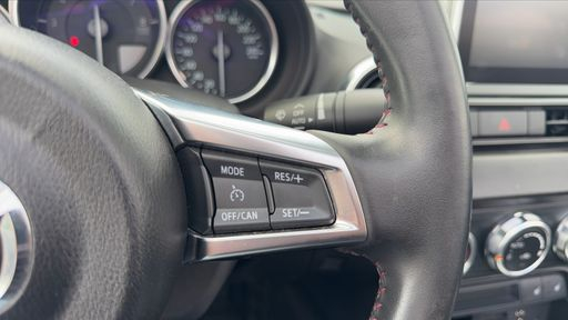 Mazda MX5 2.0 Skyactiv-G 160 - Sport Line – 2017 – 36725 km – Essence – Boîte Manuelle — photo 9