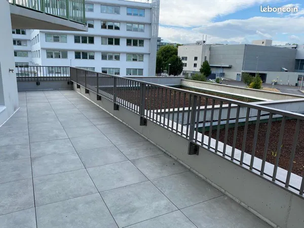 À louer - Bel appartement neuf T3 avec grande terrasse et parking - Clermont Ferrand proche tramway