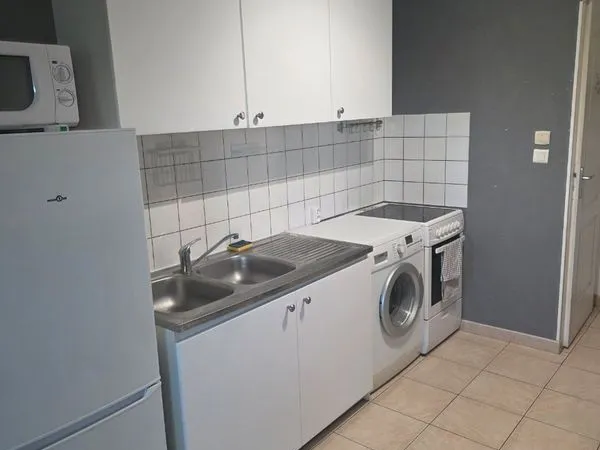 Loue Studio 35m2 au village