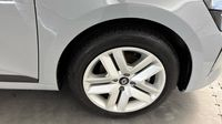 Renault Clio 1.5 dCi 100ch Evolution - 25 — photo 20