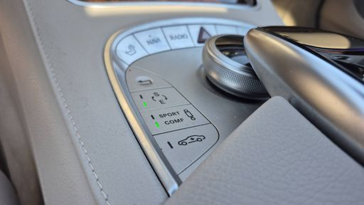Mercedes Classe S 500 455 4Matic 9G-Tronic - Executive – 2016 – 67097 km – Essence – Boîte Automatique — photo 34