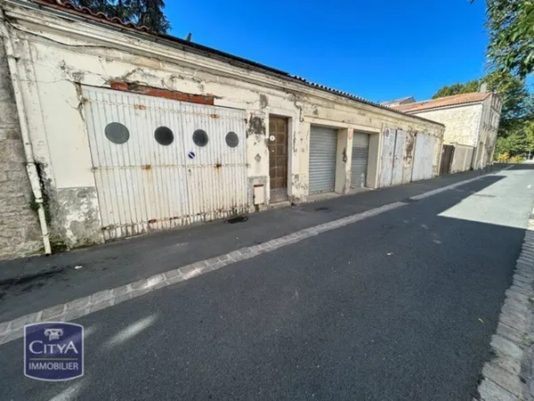 Maison 309 m²