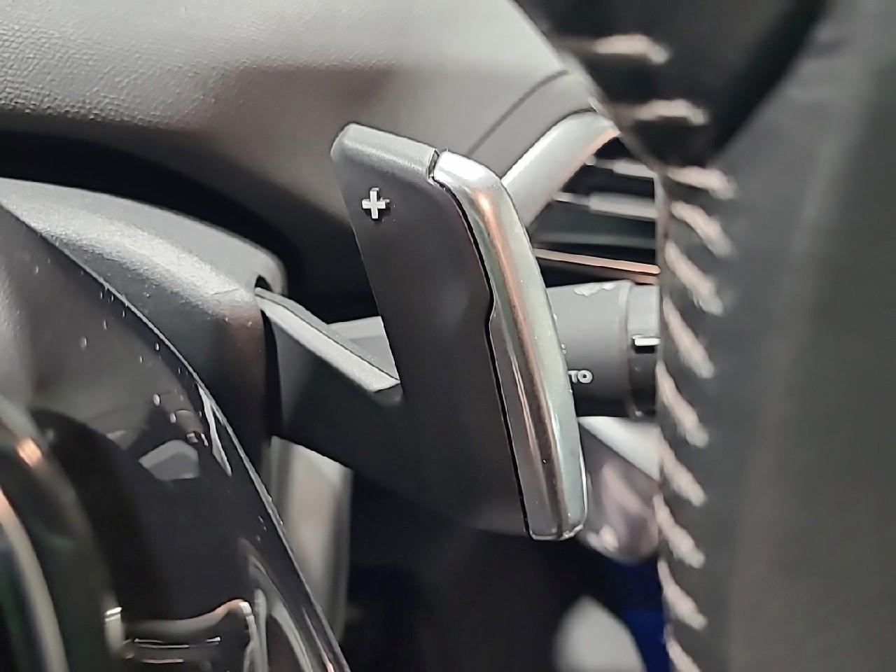 Peugeot 3008 puretech 130ch s&s eat8 active pack — photo 24