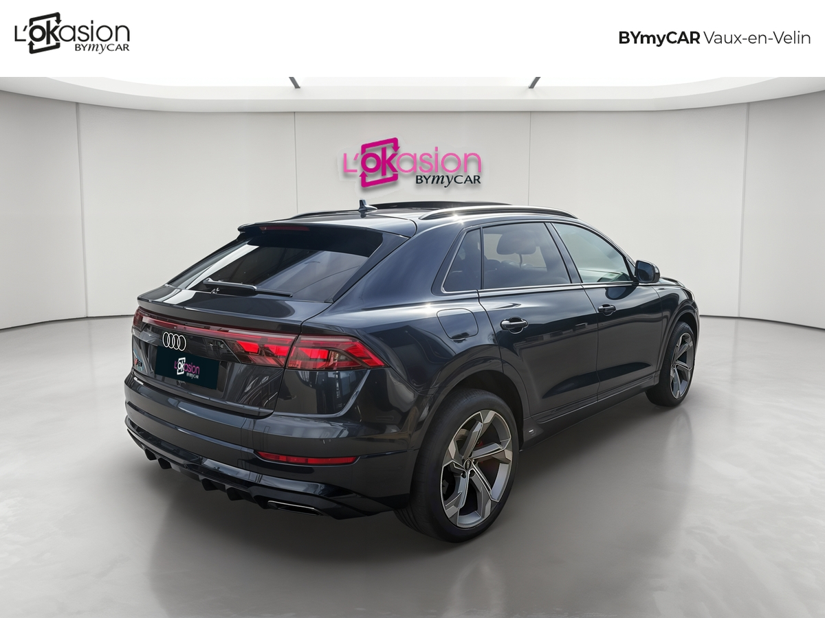 Audi Q8 60 TFSI e 490 Tiptronic 8 quattro — photo 5