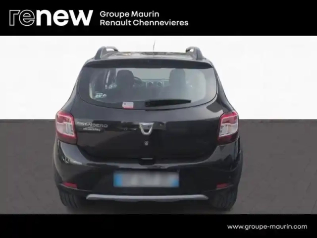 Dacia Sandero 0.9 tce 90ch stepway — photo 3