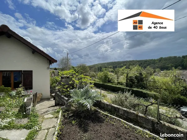 Plain-pied : pièce de vie de 40 m2, 2 chambres, terrasse
