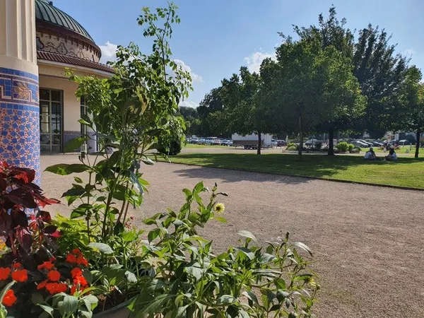Dpt Vosges (88), à vendre CONTREXEVILLE ENSEMBLE de 7 STUDIOS/CHAMBRES dans résidence avec ascenseur