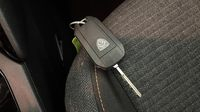 Peugeot 208 1.2 Hybrid 110ch Style e-DCS6 — photo 16