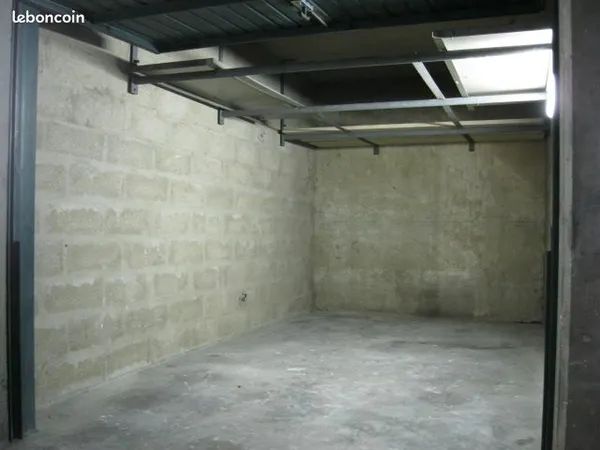 BOX Rues des Morillons 75015 - 160 ttc/mois