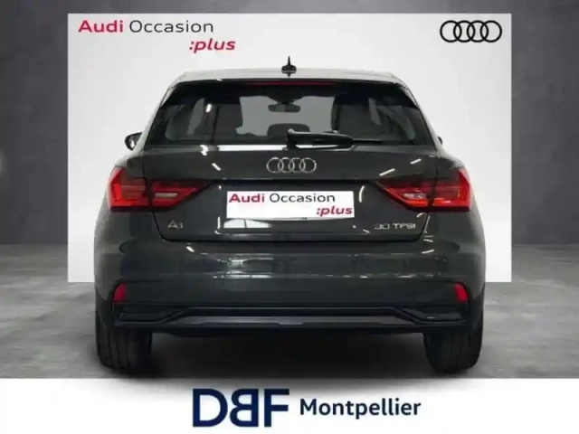 Audi A1 30 tfsi 110 ch s tronic 7 design luxe — photo 4