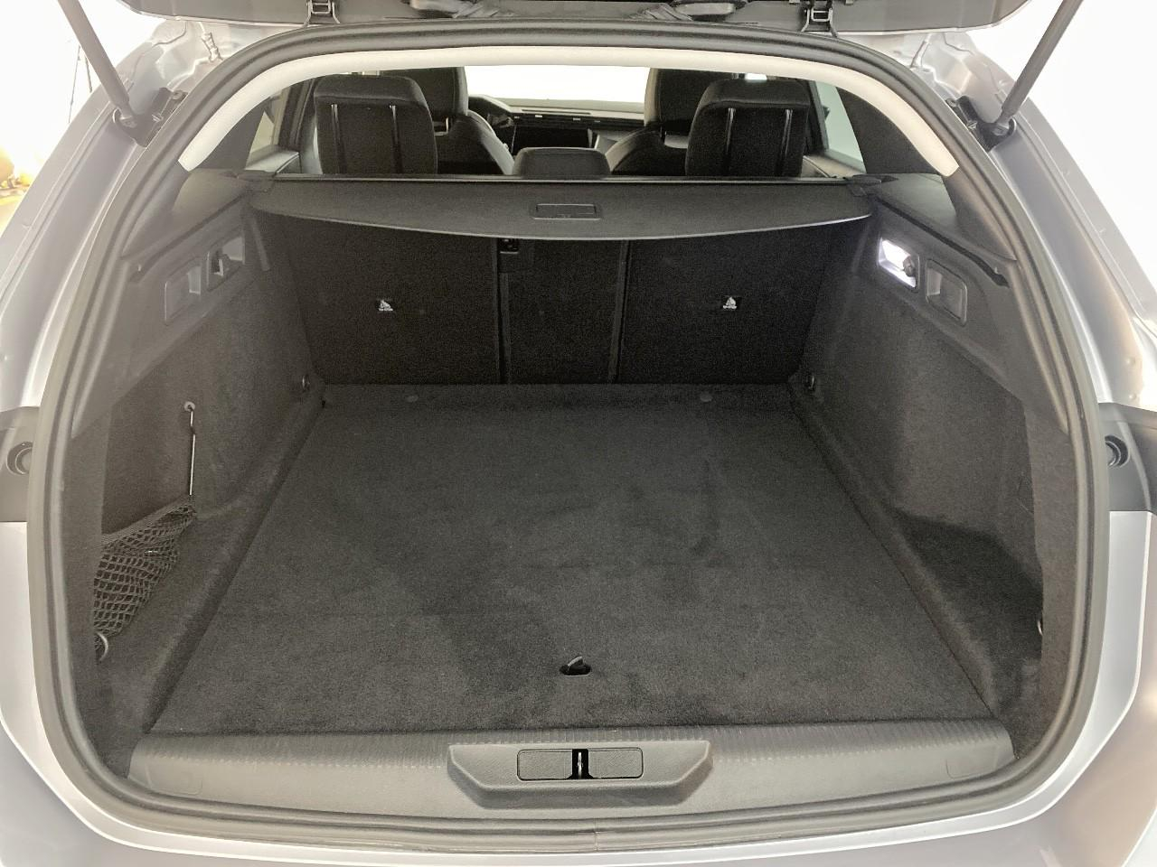 Peugeot 308 sw bluehdi 130ch s&s eat8 allure — photo 6