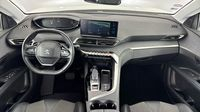 Peugeot 5008 1.2 PureTech 130ch S&S Allure Pack EAT8 — photo 11