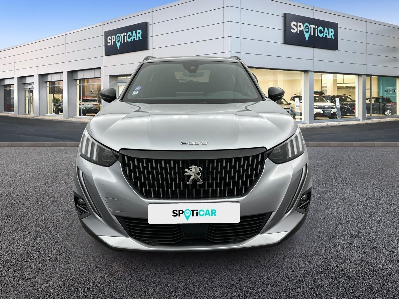 Peugeot 2008 puretech 130 s&s eat8 gt pack — photo 2