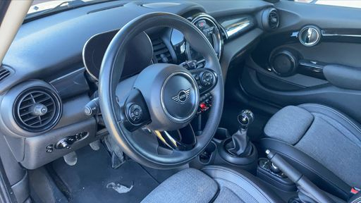 Mini Mini 1.5  Cooper 136 - Yours – 2021 – 81206 km – Essence – Boîte Manuelle — photo 19