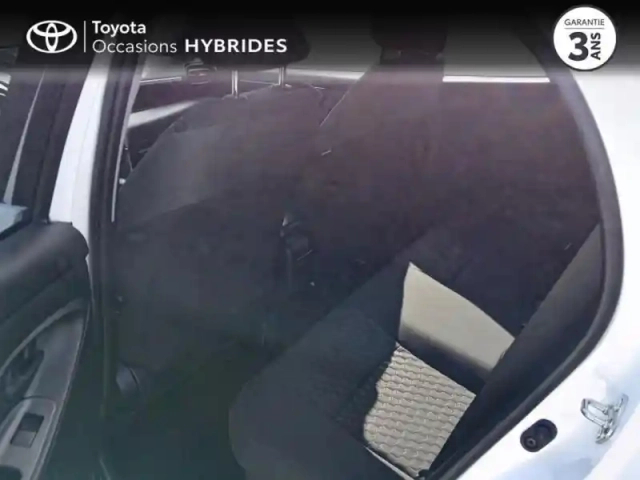 Toyota Yaris 116h design 5p my22 — photo 7