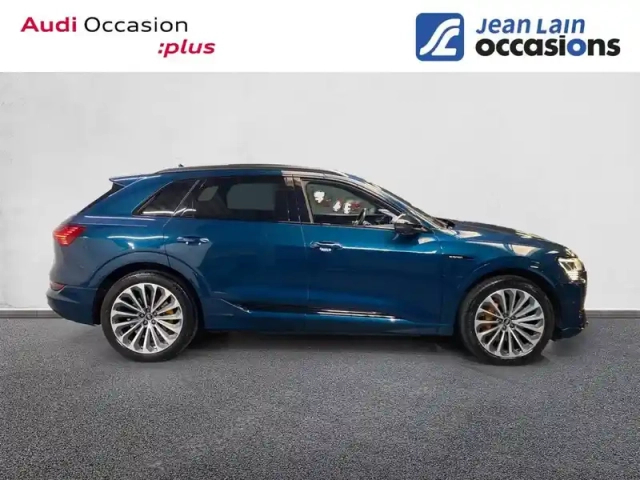 Audi E-Tron 55 quattro 408 ch — photo 4