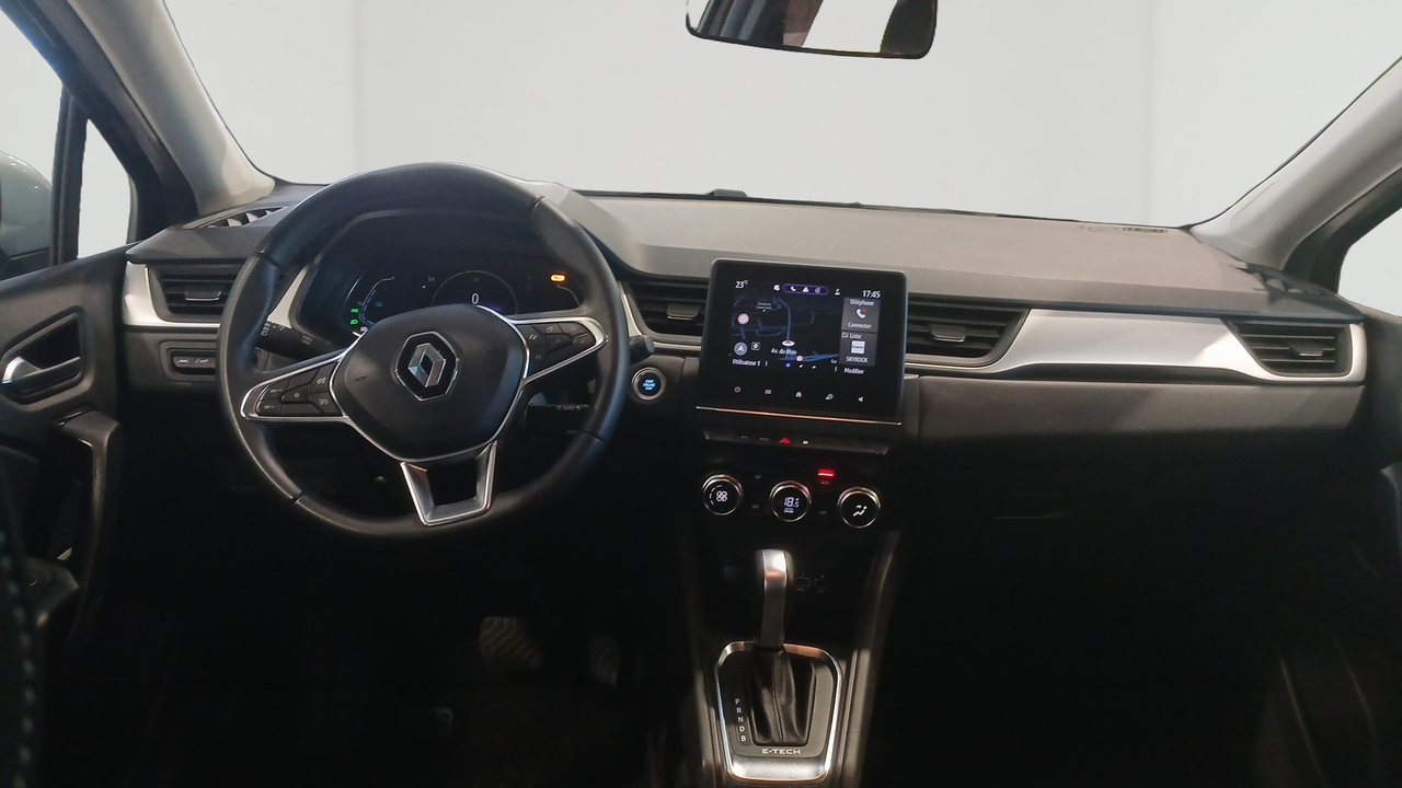 Renault Captur E-Tech full hybrid 145 — photo 9