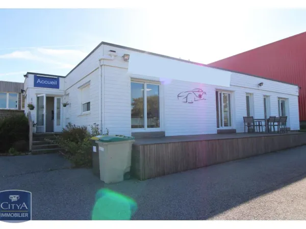 Local professionnel 135 m²